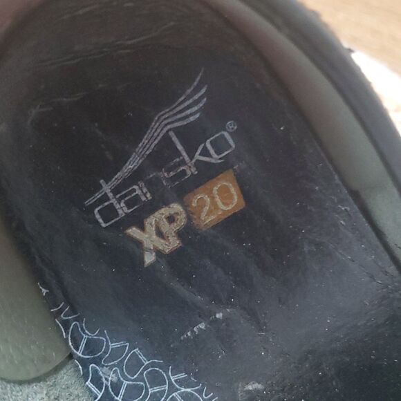 Dansko XP 2.0, Blk/Pnk Floral Leather Clogs A022, Size 38 - Picture 8 of 11